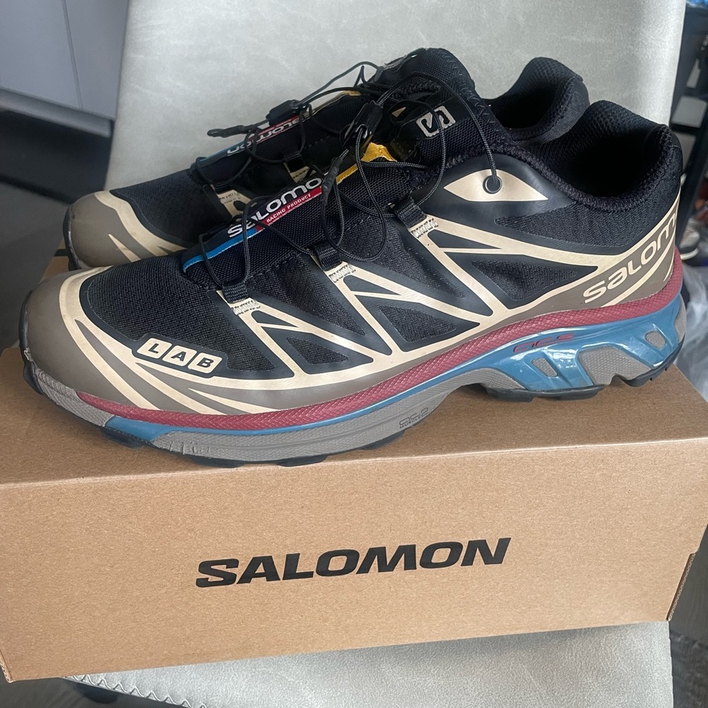 Salomon XT-6 Men's Black and Beige and Cream Size 10 Athletic Shoes